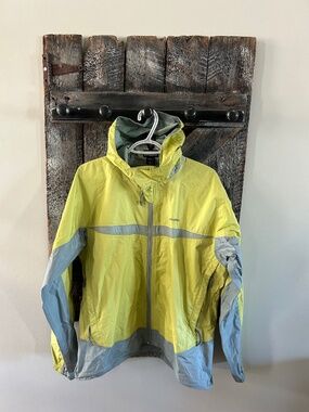 Women's Patagonia Full Zipper Jacket w/Hood